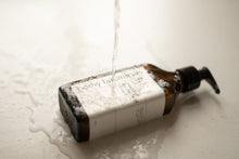 Load image into Gallery viewer, nourishing foaming facial cleanser